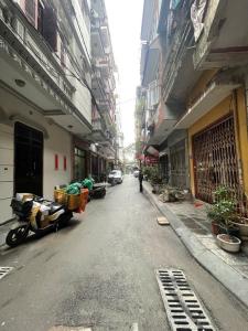 Bán nhà Tân Mai 20m 4 Tầng - Lô Góc - NGÕ THÔNG - 3 BƯỚC RA CHỢ. Chỉ 3 tỷ 1